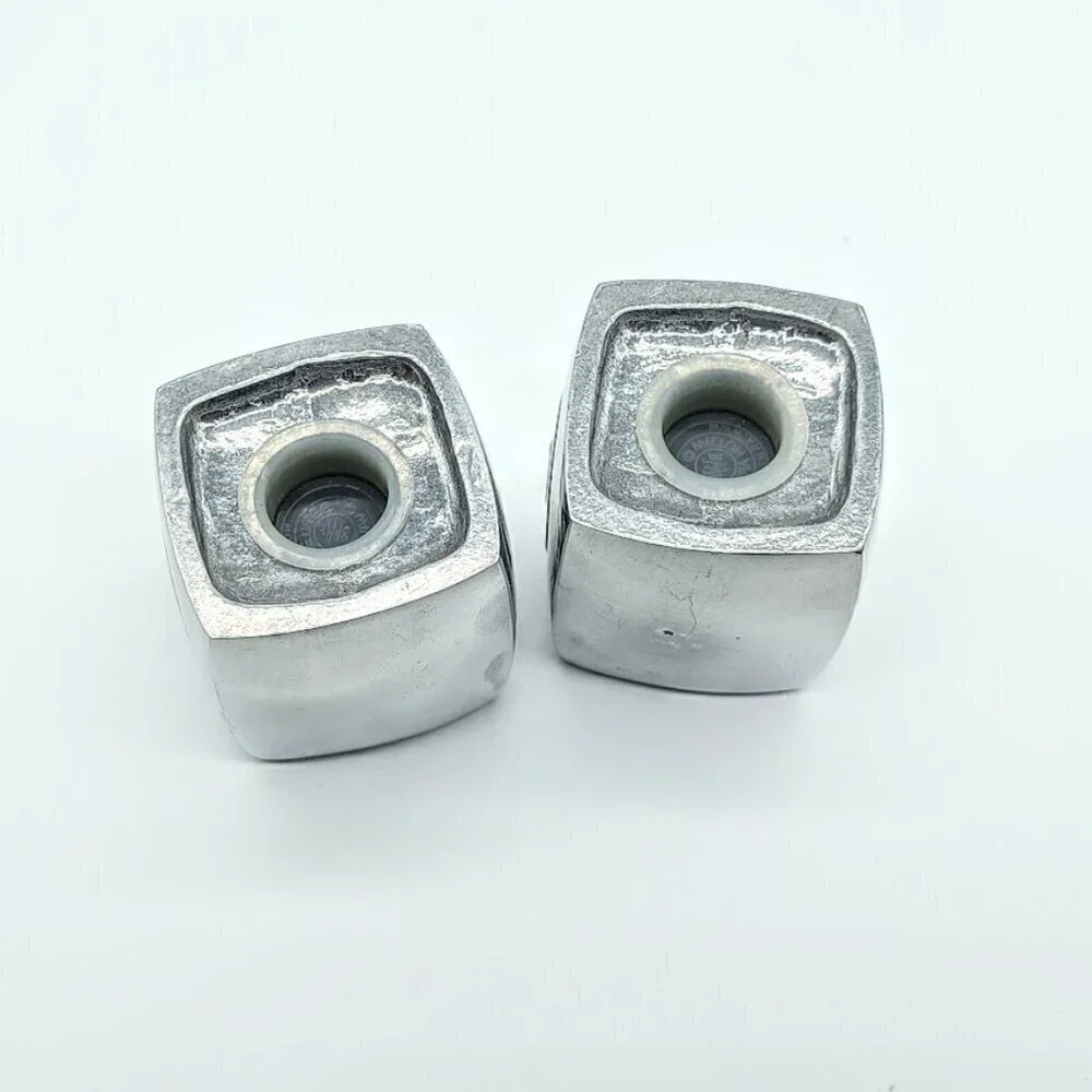 Wilton Armetale Reggae Pewter Salt & Pepper Shakers